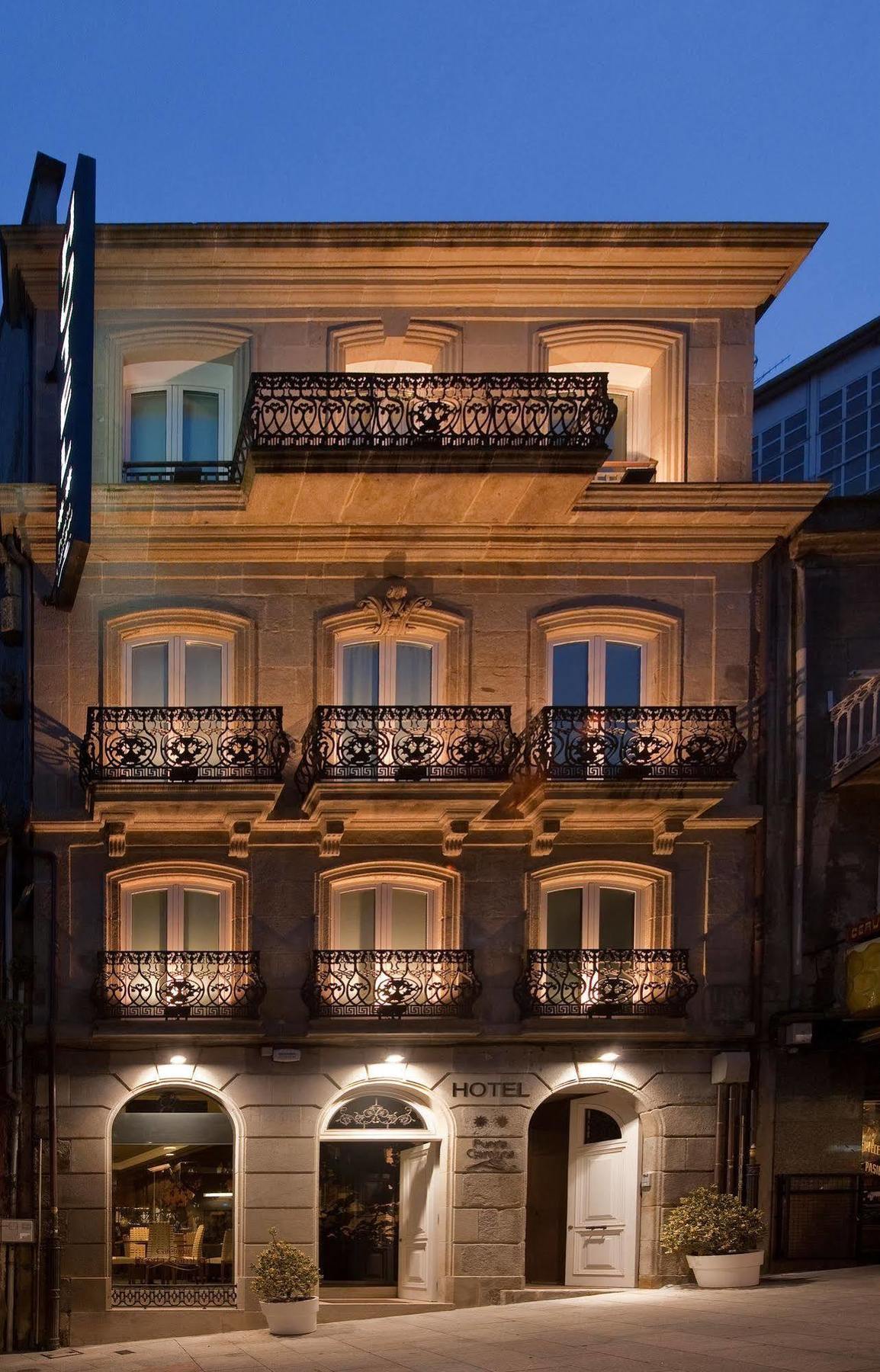 Hotel Puerta Gamboa วิโก ภายนอก รูปภาพ